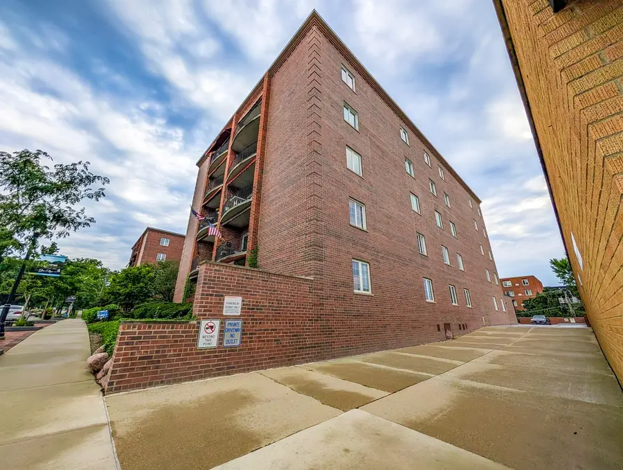 515 N Main Street #5CS, Glen Ellyn, IL 60137 - #3