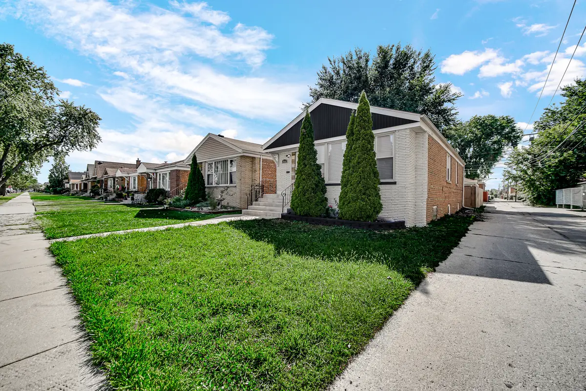 7914 S Richmond Street, Chicago, IL 60652 - #1