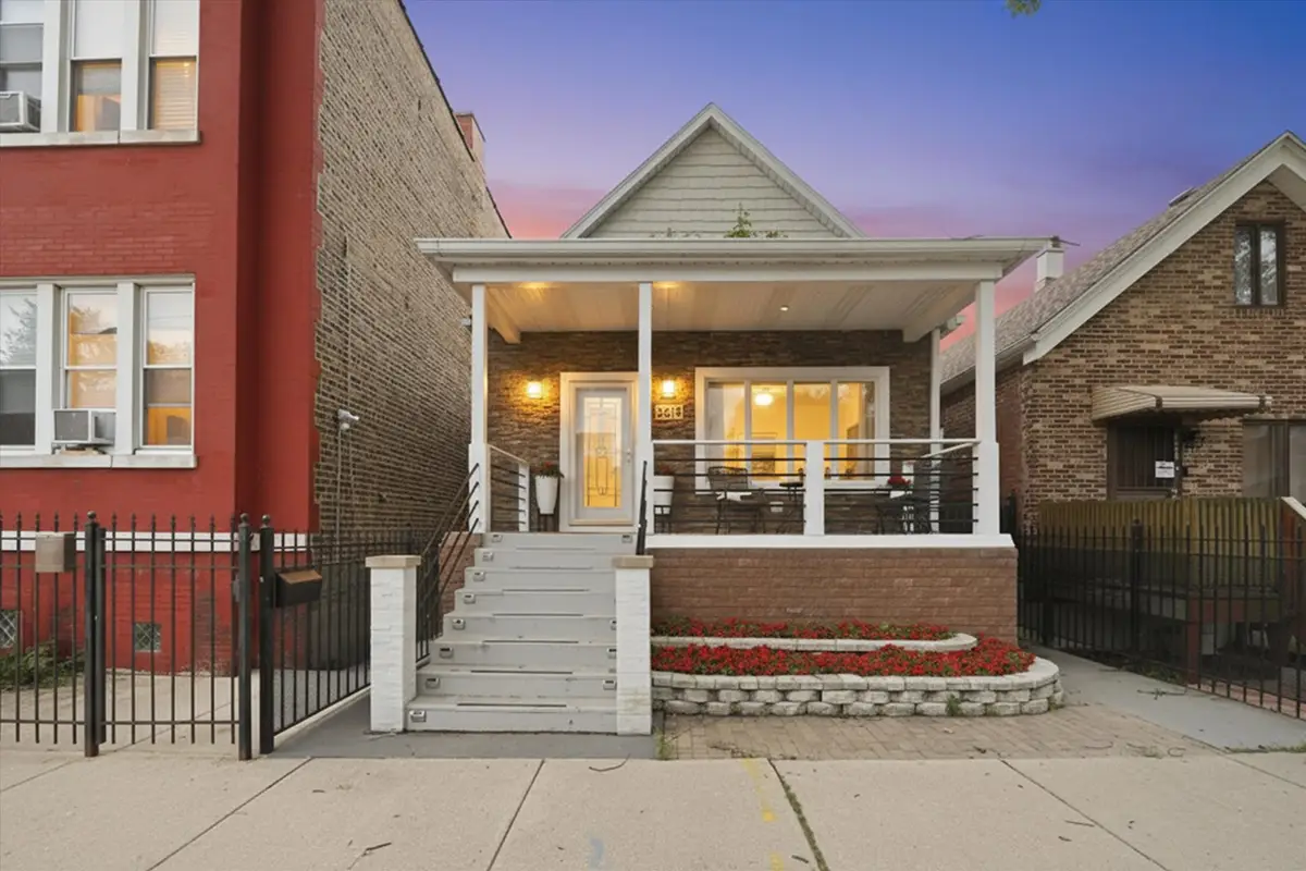 3619 S Parnell Avenue, Chicago, IL 60609 - #1