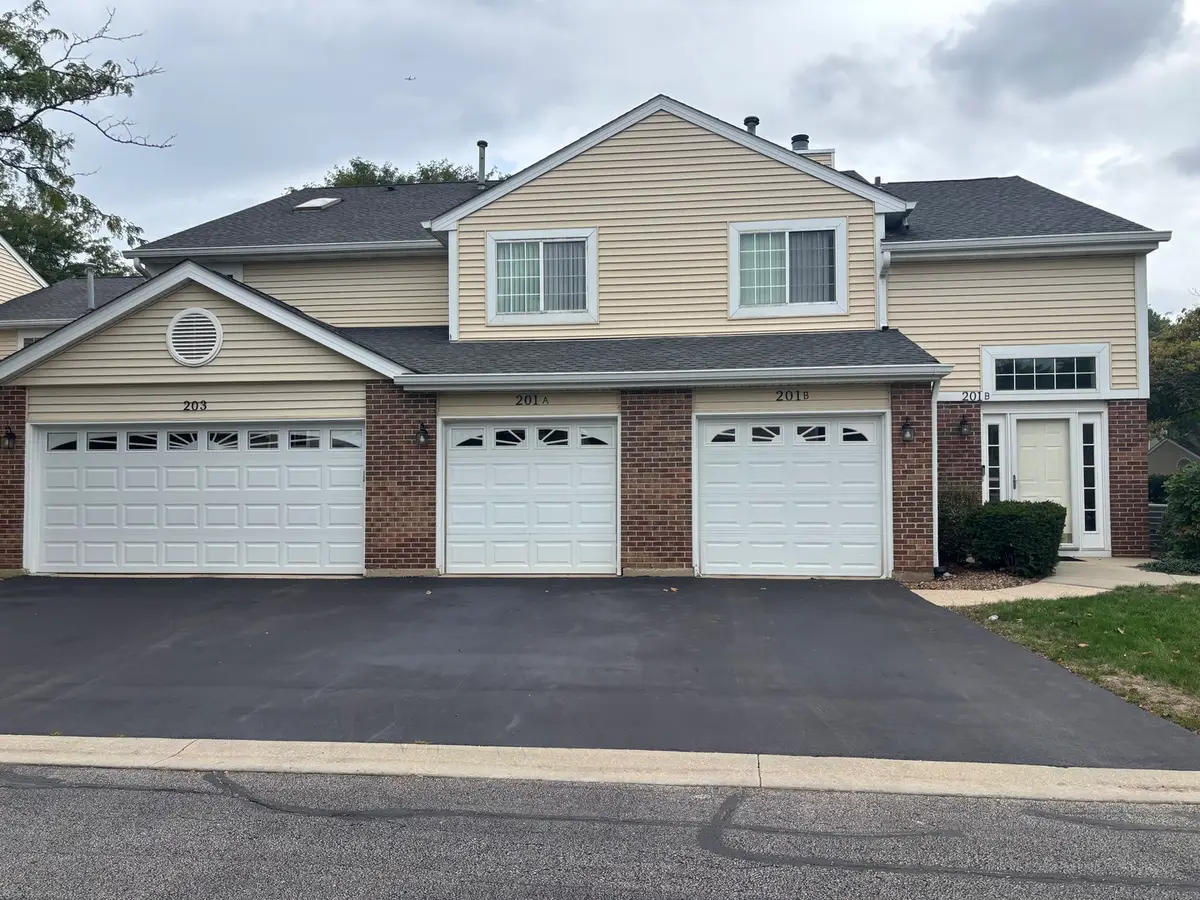 201 Brittany Drive #A, Streamwood, IL 60107 - #1