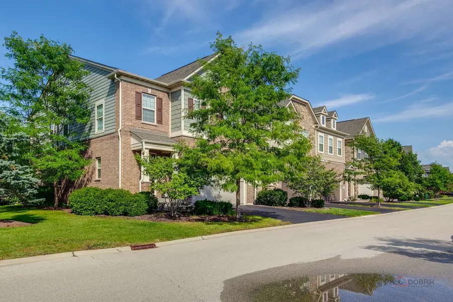 335 Camberley Lane, Lincolnshire, IL 60069 - #2