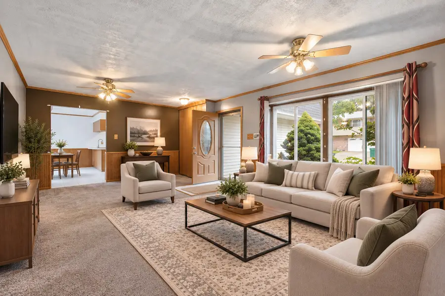 927 Shiloh Court, Joliet, IL 60431 - #3