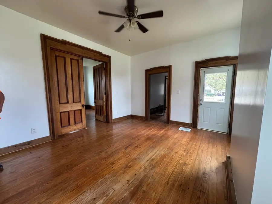 2301 Elm Street, Quincy, IL 62301 - #3