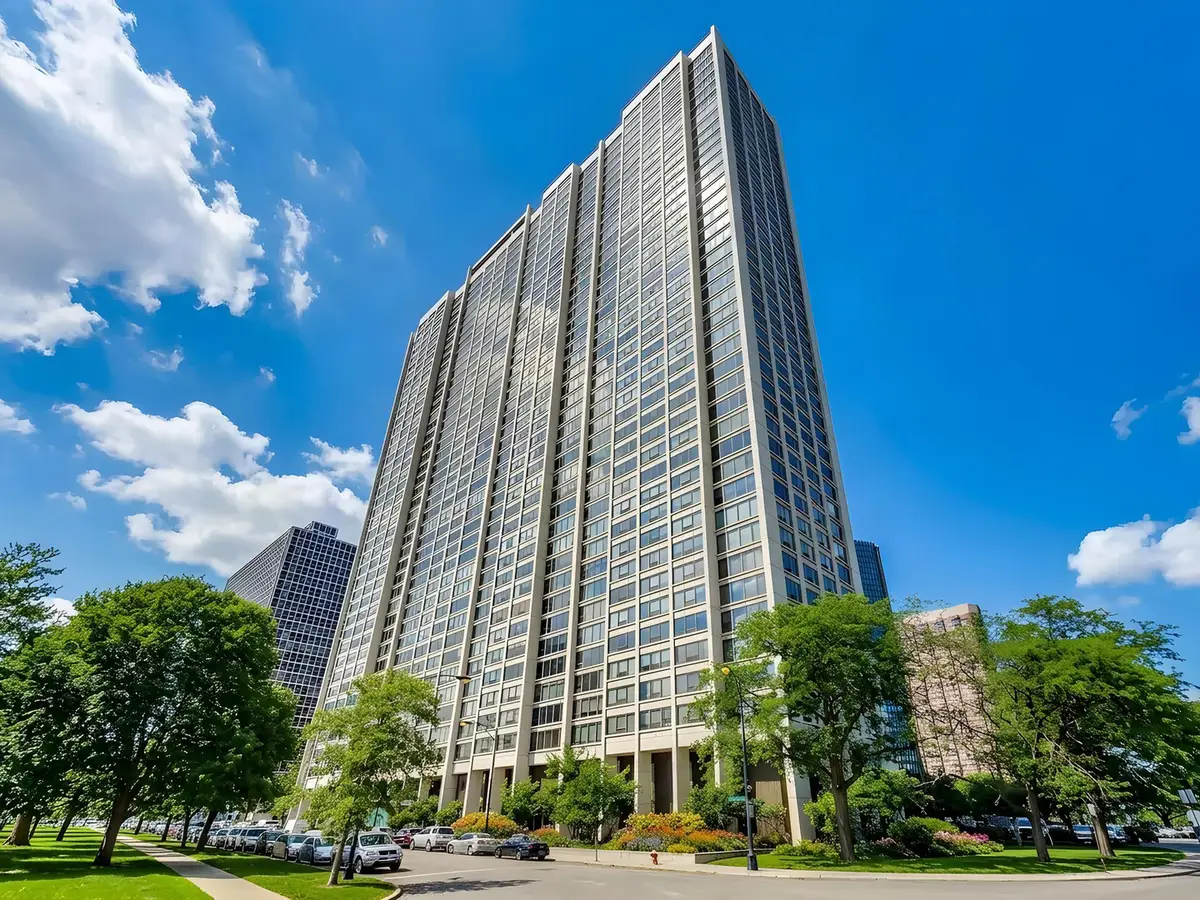 2800 N Lake Shore Drive #2505, Chicago, IL 60657 - #1