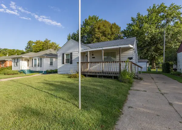 1406 25th Avenue, Clinton, IA 52732