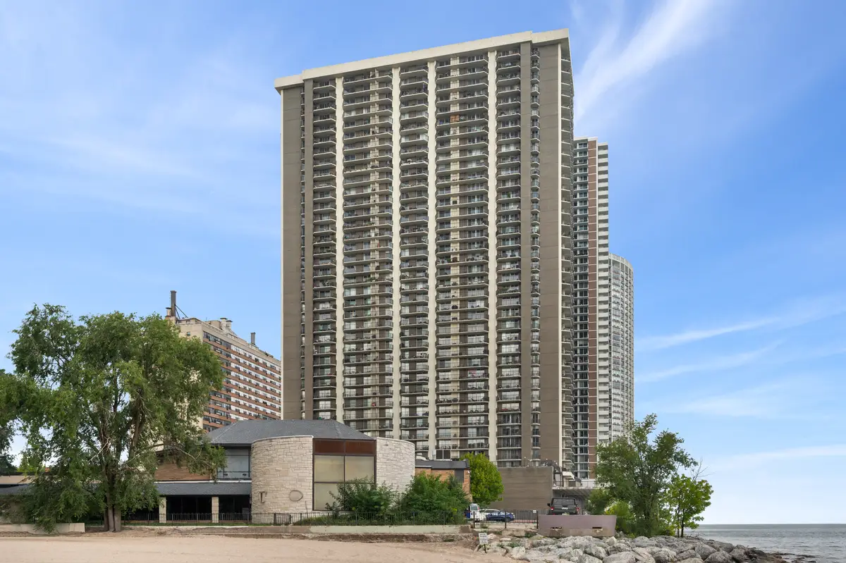 6007 N Sheridan Road #38G, Chicago, IL 60660 - #1