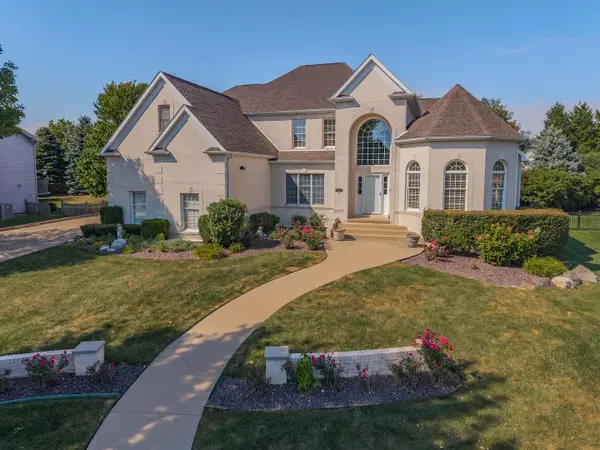 21 Lavender Lane, Bloomington, IL 61704