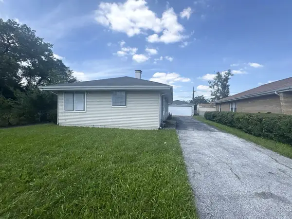 27 W 141st Street, Dixmoor, IL 60426