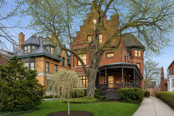 4923 S Greenwood Avenue, Chicago, IL 60615