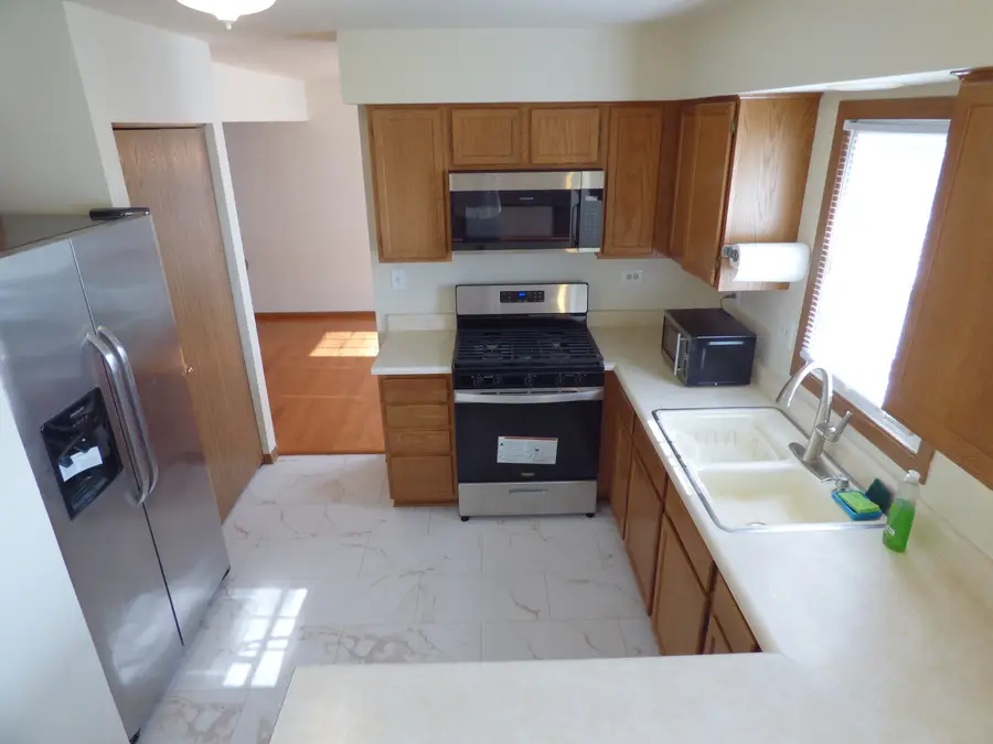 214 Magnolia Drive, North Aurora, IL 60542 - #3