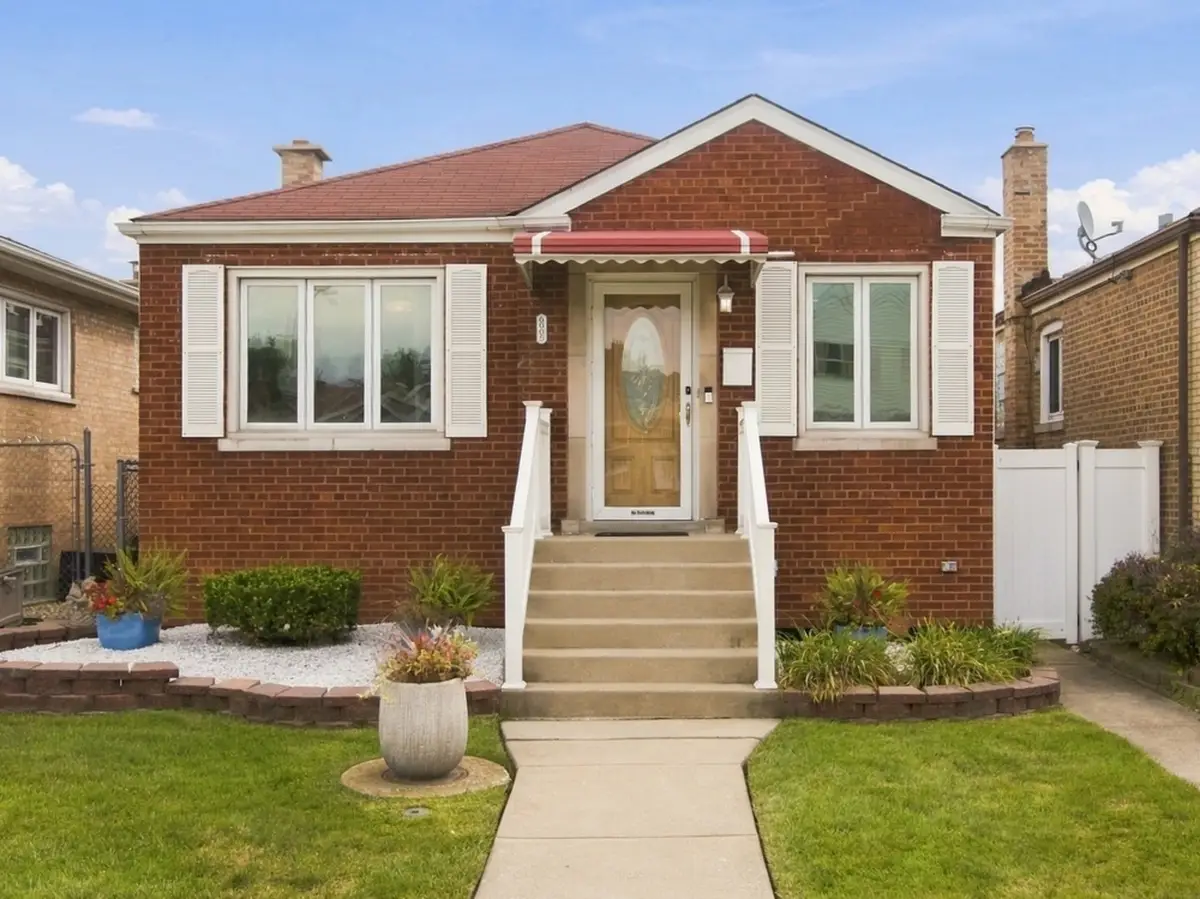 6005 S Mayfield Avenue, Chicago, IL 60638 - #1