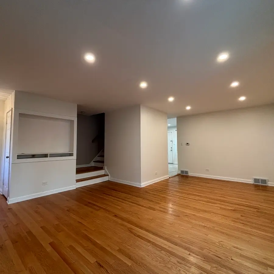 2500 W Birchwood Avenue #A, Chicago, IL 60645 - #2