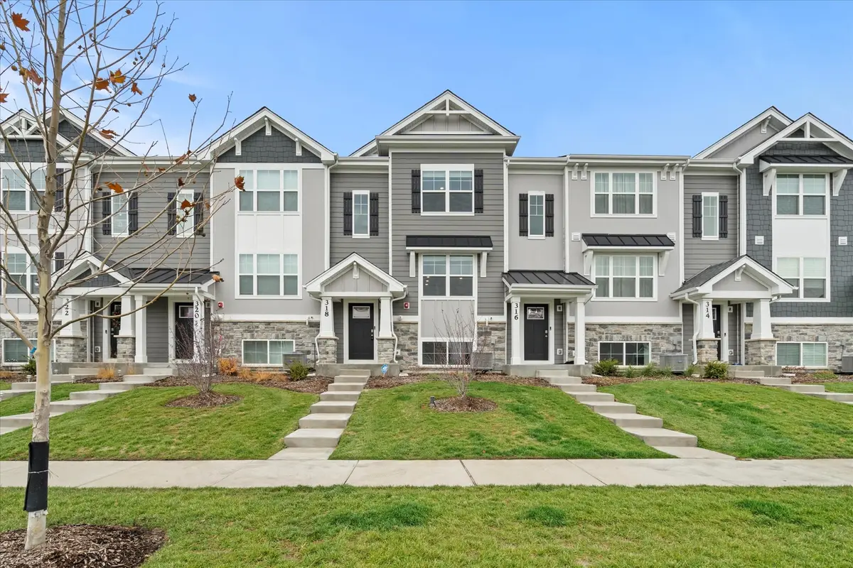 318 Basin Court, Saint Charles, IL 60174 - #1