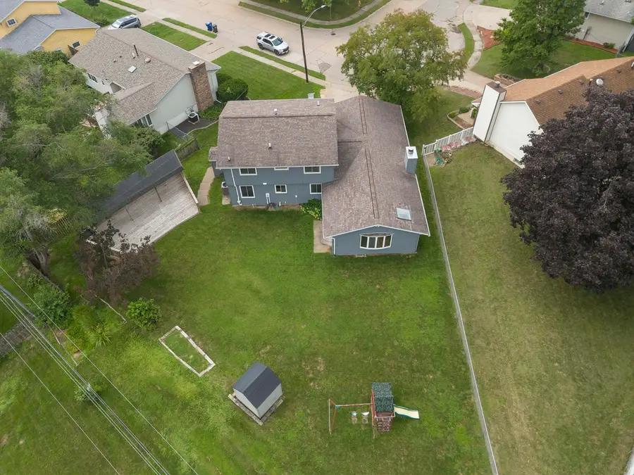 2604 E 34th Street Court, Davenport, IA 52807 - #3