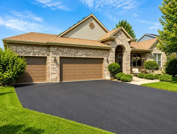 14527 Colonial Parkway, Plainfield, IL 60544