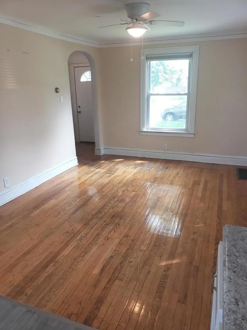 Address Withheld By Seller, Blue Island, IL 60406 - #2