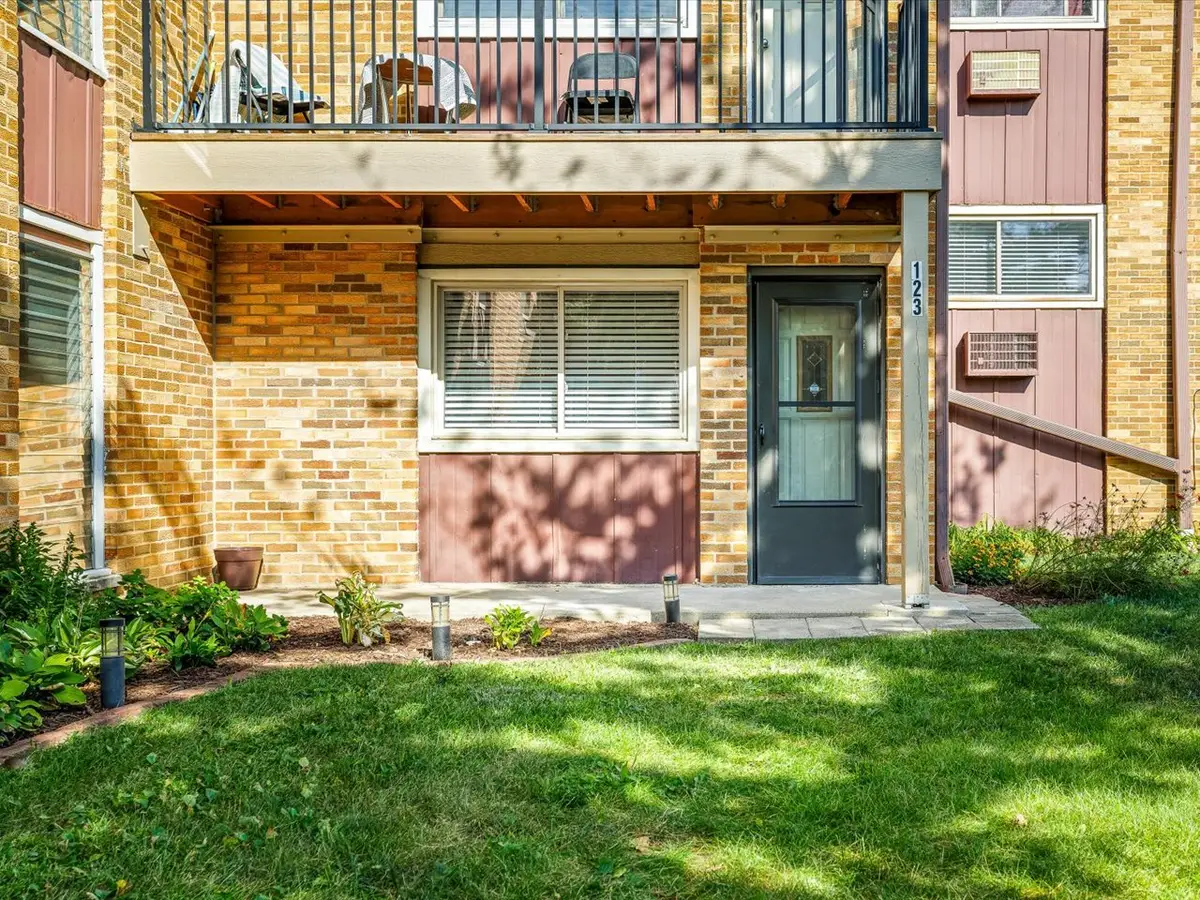 212A Collen Drive #123, Lombard, IL 60148 - #1
