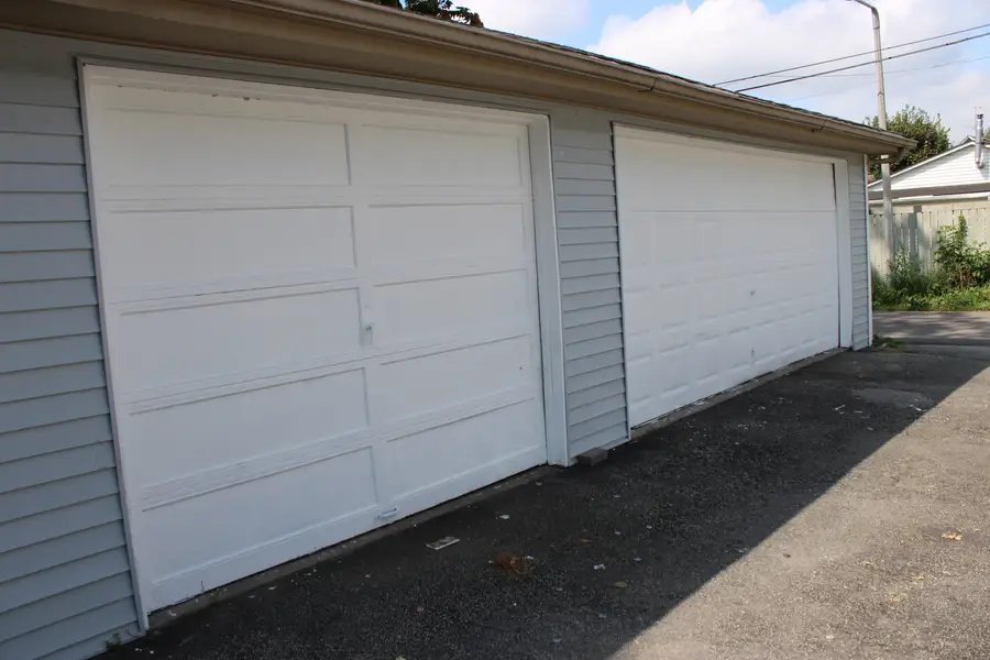 764 E New York Street, Aurora, IL 60505 - #3