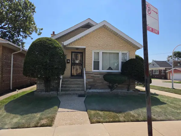 2333 E 83rd Street, Chicago, IL 60617