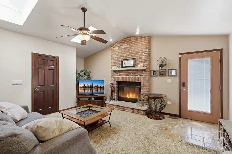 340 Mohawk Drive, Bourbonnais, IL 60914 - #2