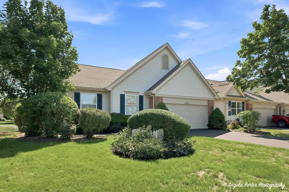 1229 E Oakwood Drive #7-1, Fox Lake, IL 60020 - #1