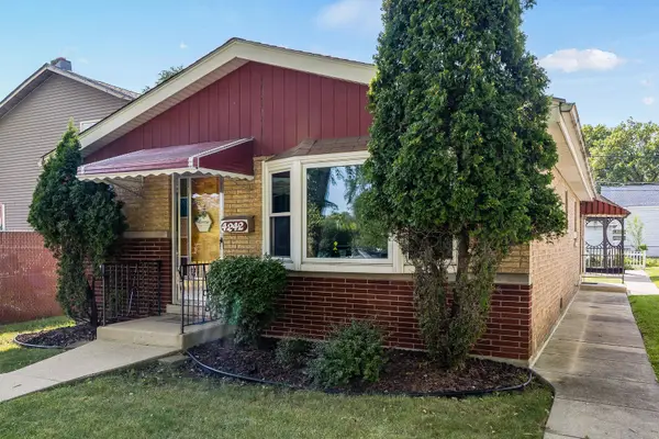 4242 Fishermans Terrace, Lyons, IL 60534