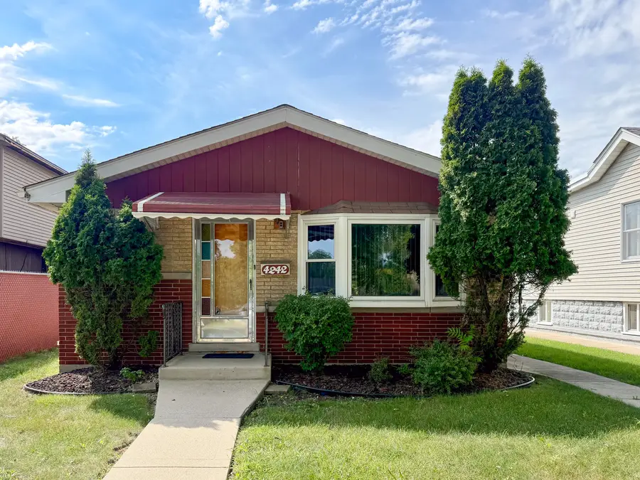 4242 Fishermans Terrace, Lyons, IL 60534 - #2