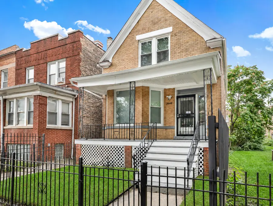 7038 S King Drive, Chicago, IL 60637 - #2