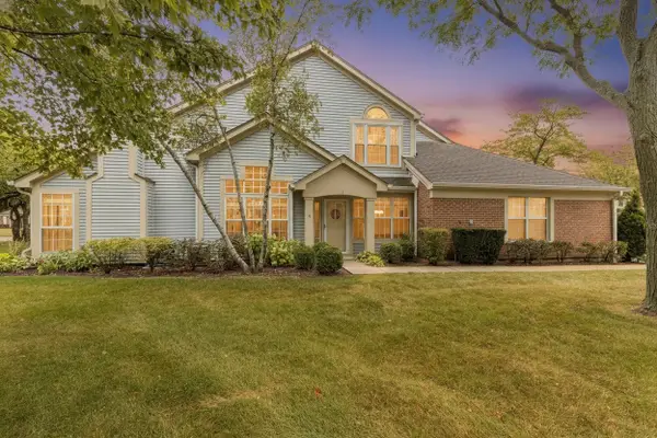 383 Aberdeen Court #1, Bartlett, IL 60103