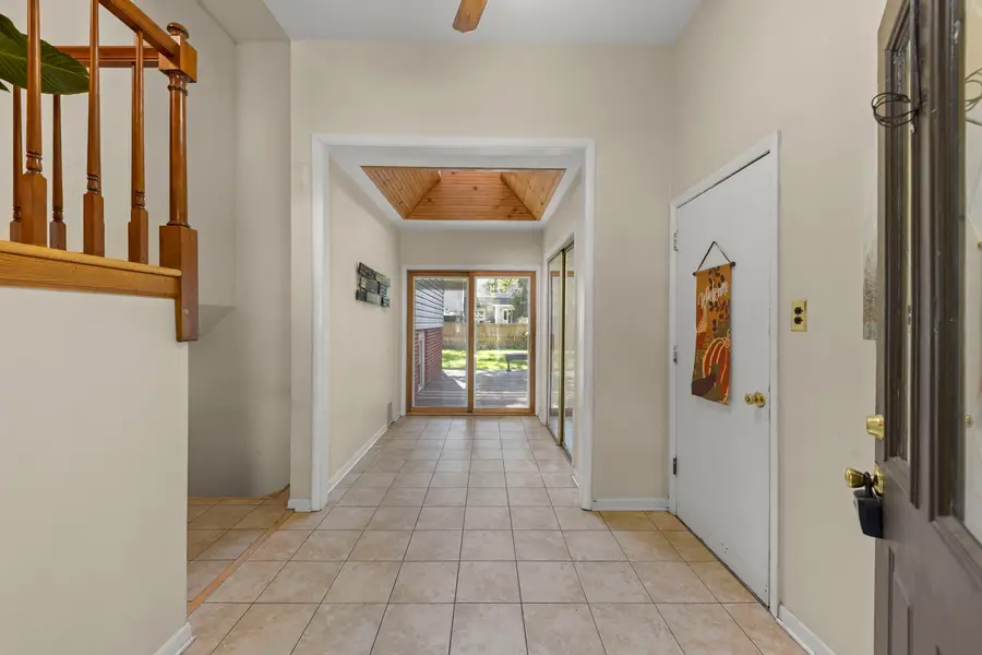 409 Maple Lane, Darien, IL 60561 - #2