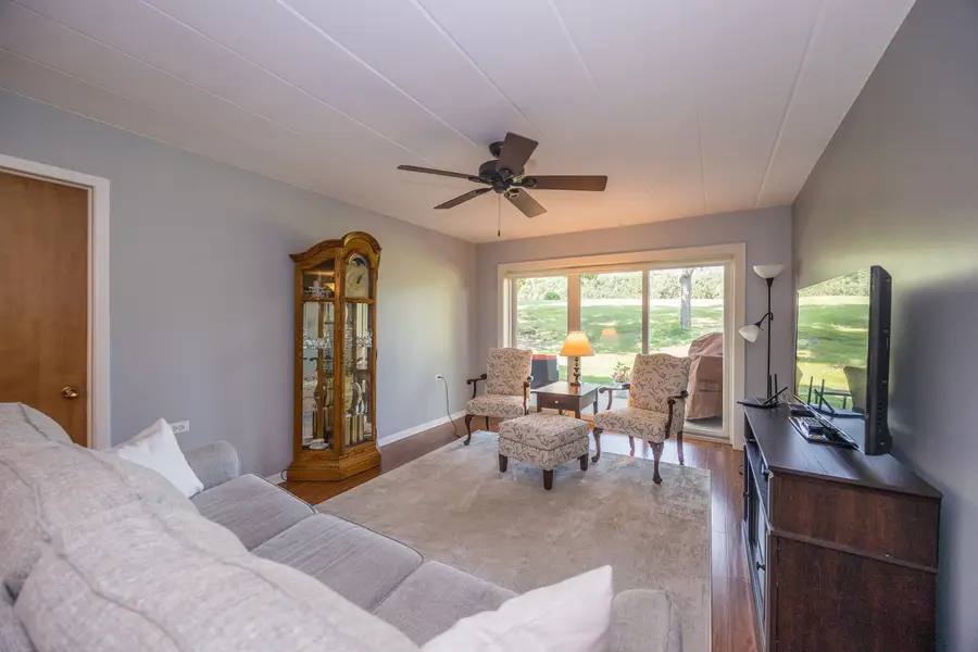 5540 Walnut Avenue #7A, Downers Grove, IL 60515 - #2