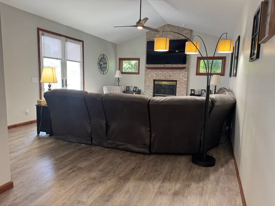 1404 Silverthorne Drive, Quincy, IL 62305 - #3