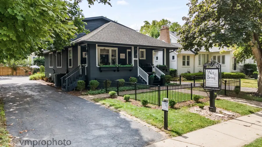 329 W Main Street, Barrington, IL 60010 - #3
