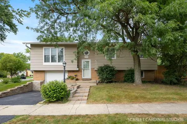 1102 Walnut Avenue, Hanover Park, IL 60133