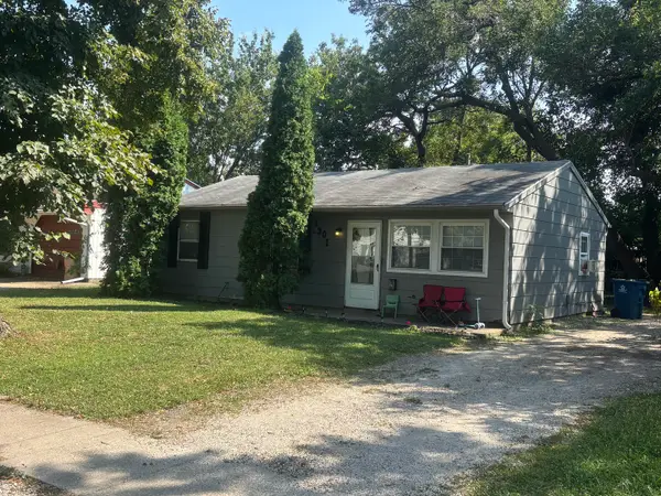 1301 Eureka Street, Urbana, IL 61801