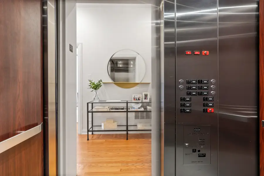 1359 W Fullerton Avenue #3E, Chicago, IL 60614 - #3