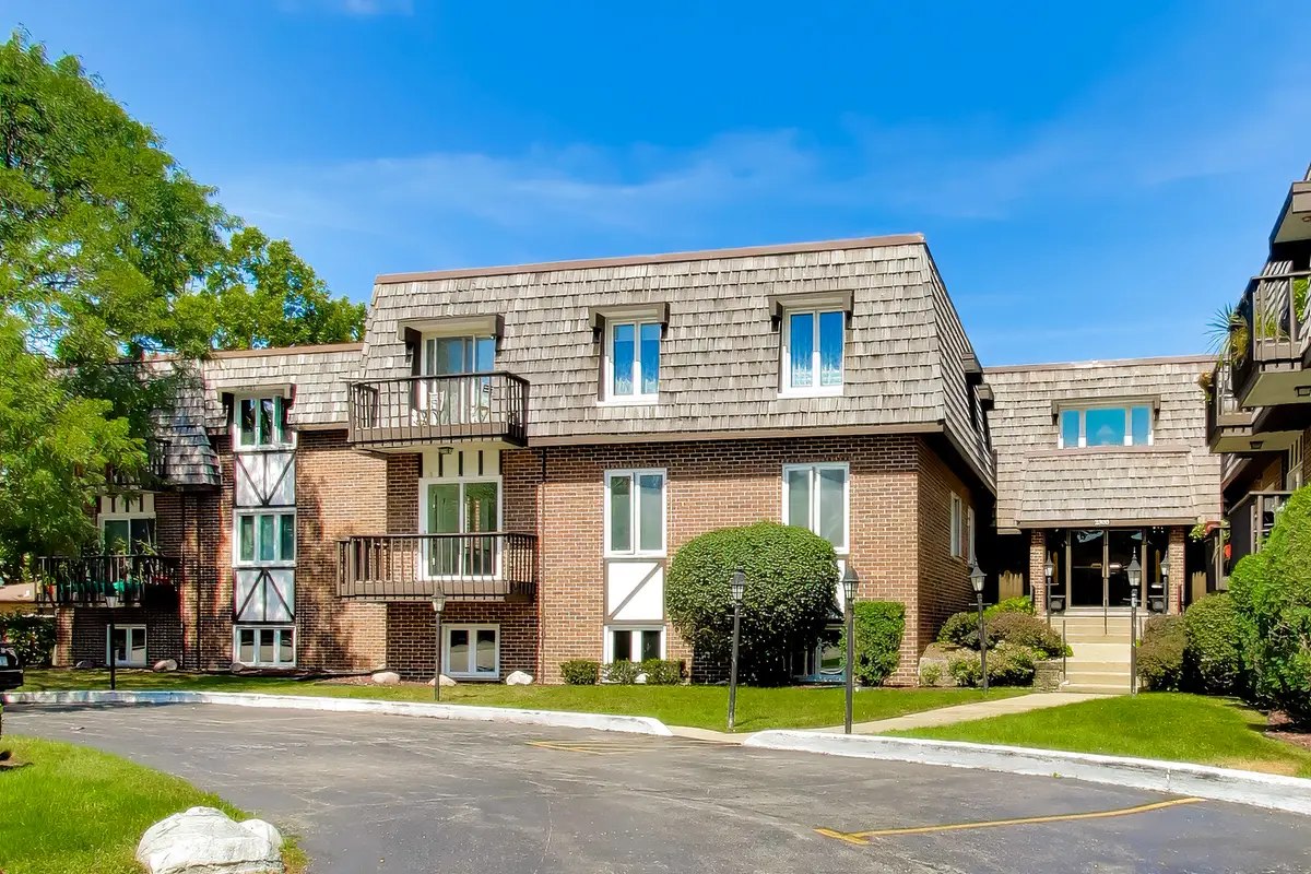 2300 W Talcott Road #2C, Park Ridge, IL 60068 - #1
