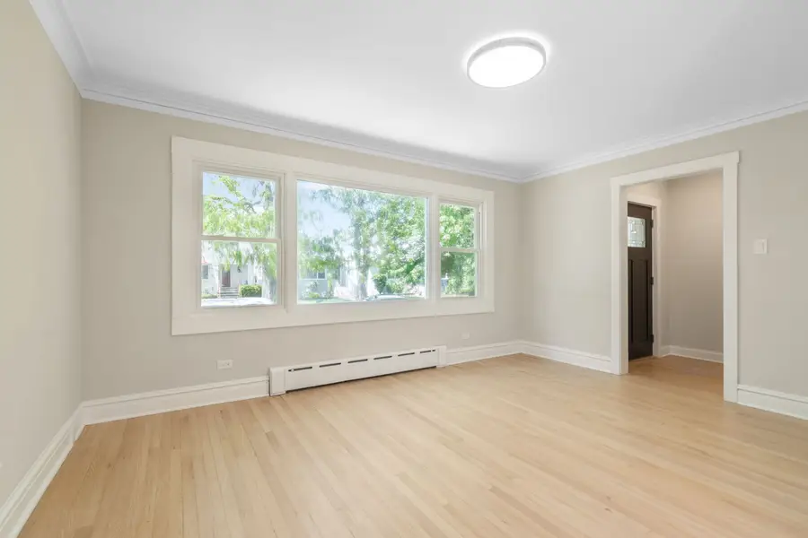 5747 N Melvina Avenue, Chicago, IL 60646 - #3