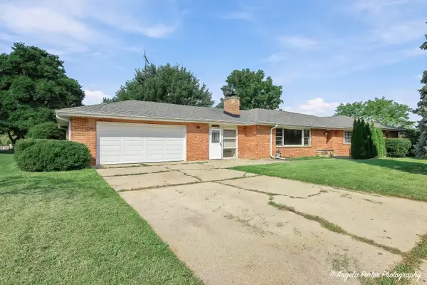 315 N Timothy Lane, McHenry, IL 60050