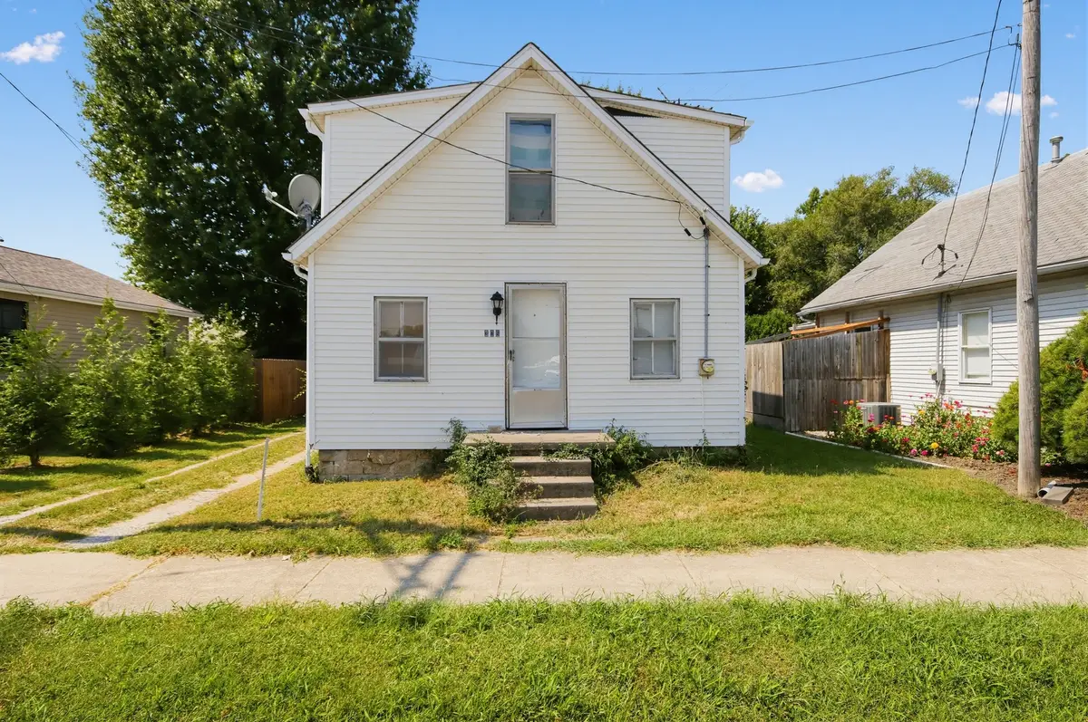 306 S Maple Street, Brighton, IL 62012 - #1
