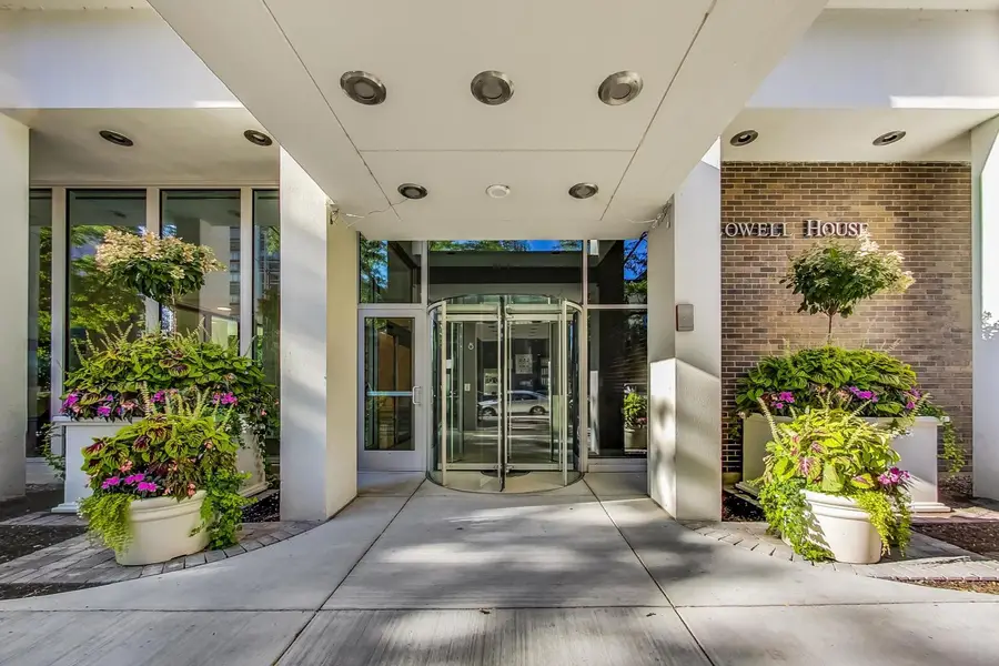 88 W Schiller Street #2808L, Chicago, IL 60610 - #2