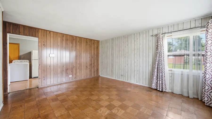 3041 Sherwood Avenue, Markham, IL 60428 - #3