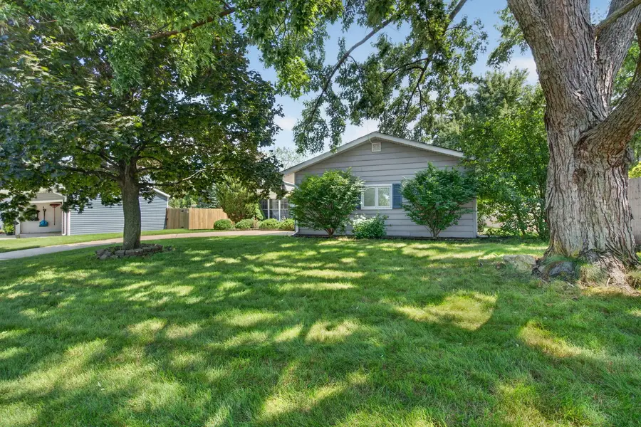 2021 Lancaster Lane, Wheaton, IL 60189 - #3