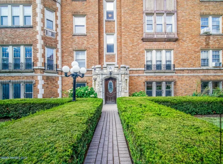 10927 S Longwood Drive #3, Chicago, IL 60643 - #3