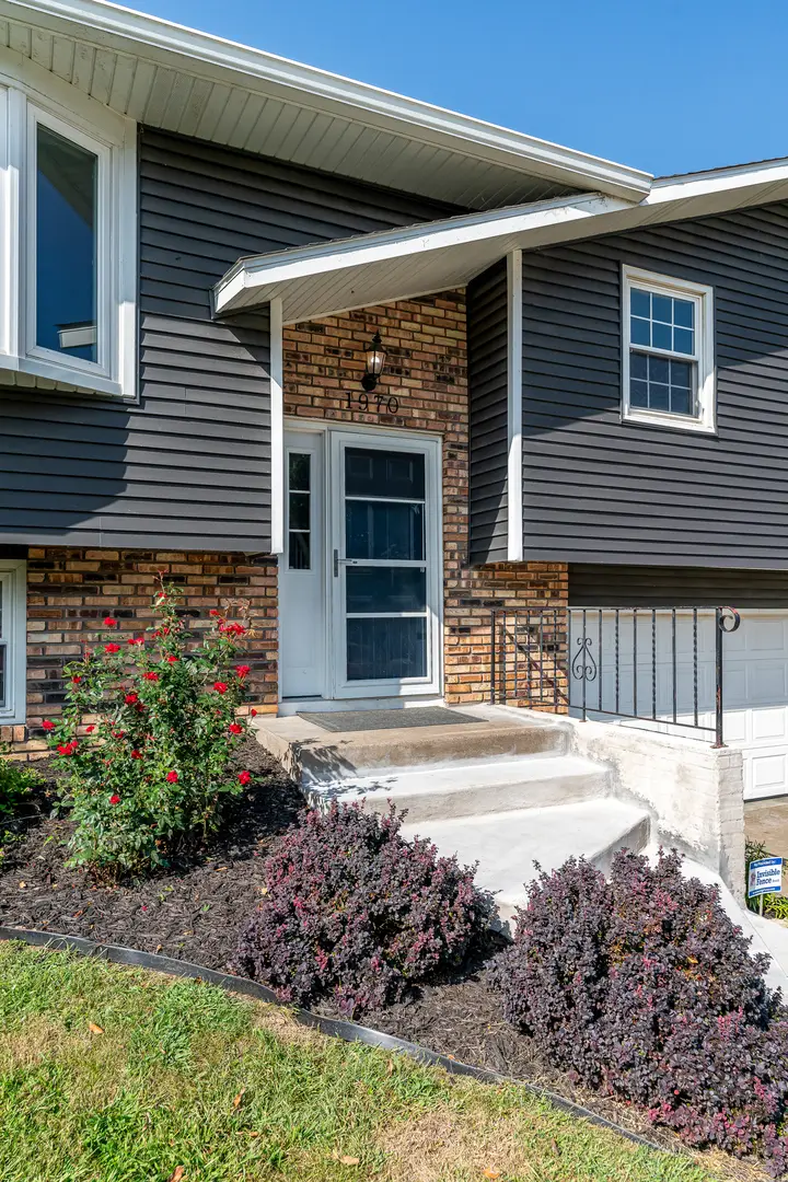 1970 Hollow View Drive, Bettendorf, IA 52722 - #2