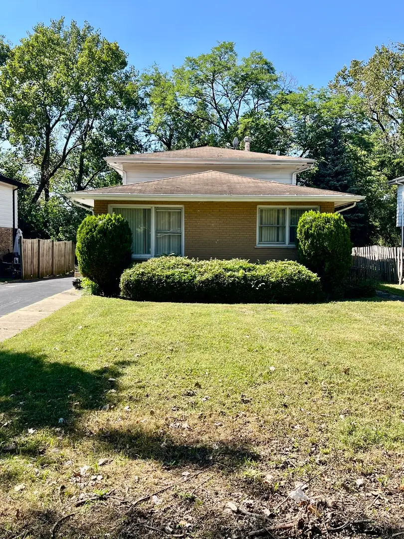 18120 Rockwell Avenue, Homewood, IL 60430 - #3
