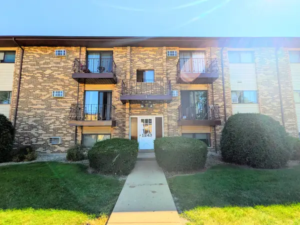 1243 Brown Street #2G, Des Plaines, IL 60016
