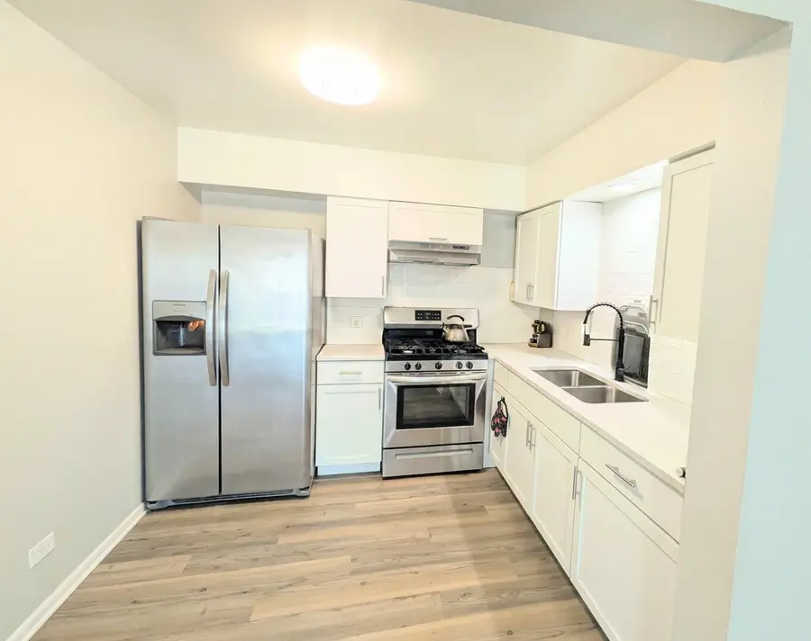 1243 Brown Street #2G, Des Plaines, IL 60016 - #2