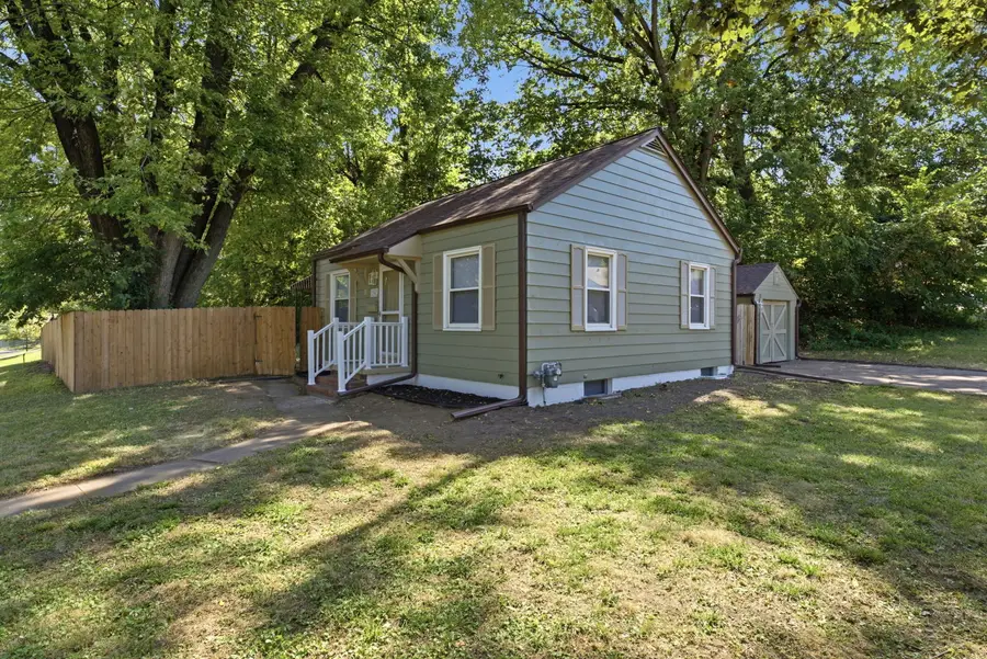 1307 Kirkwood Boulevard, Davenport, IA 52803 - #2