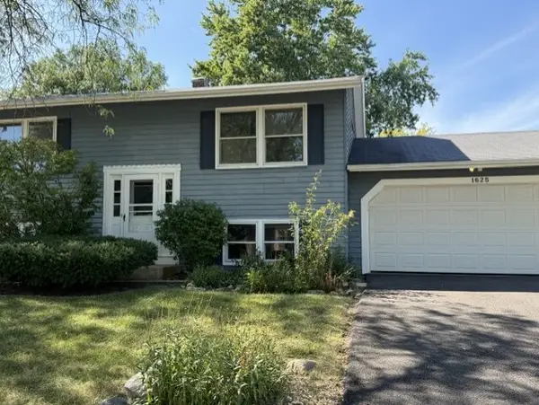 1625 Sycamore Lane, Aurora, IL 60504